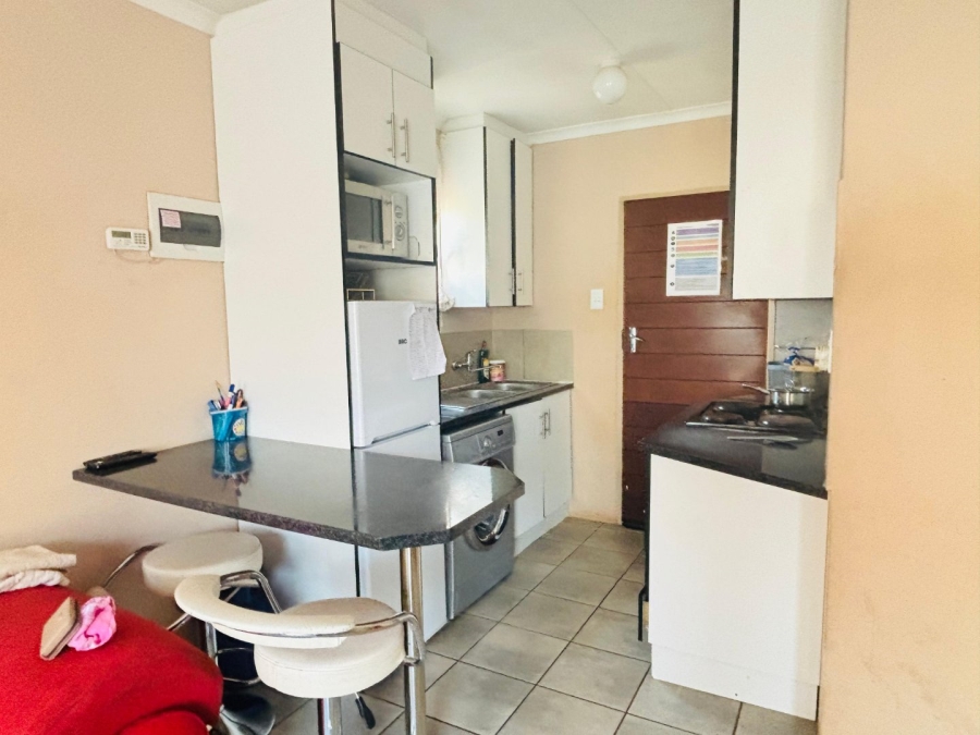 2 Bedroom Property for Sale in Sky City Gauteng