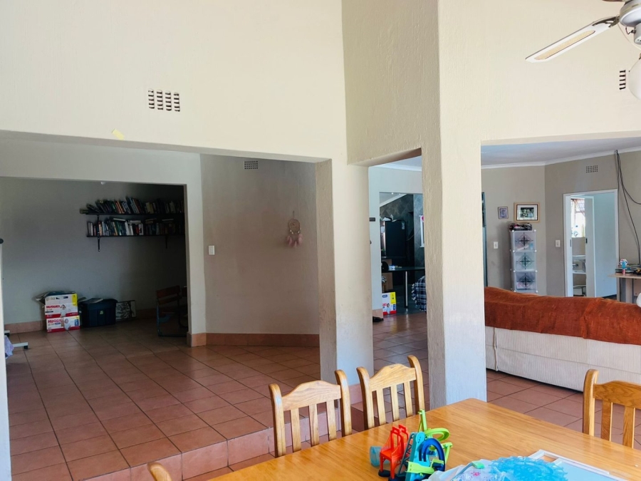 4 Bedroom Property for Sale in Jukskei Park Gauteng