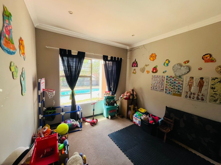 4 Bedroom Property for Sale in Jukskei Park Gauteng
