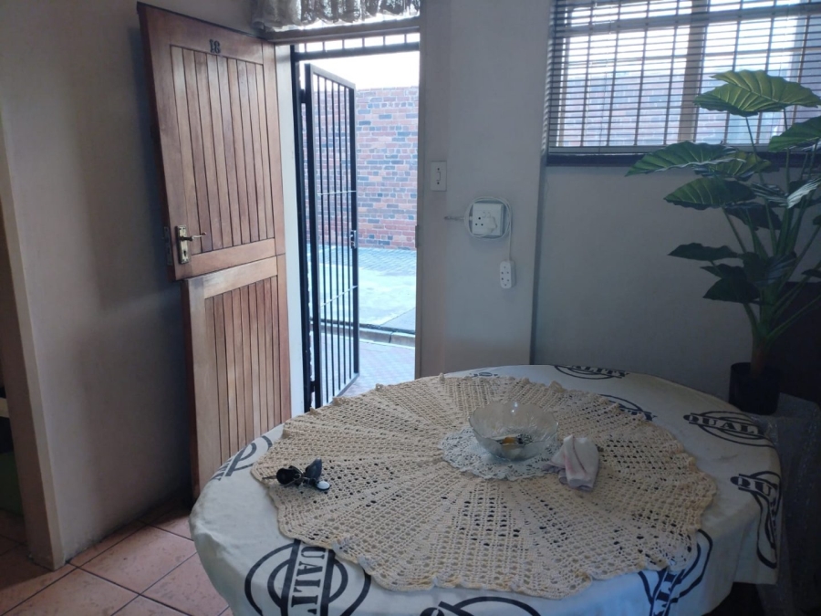 2 Bedroom Property for Sale in Mayville Gauteng