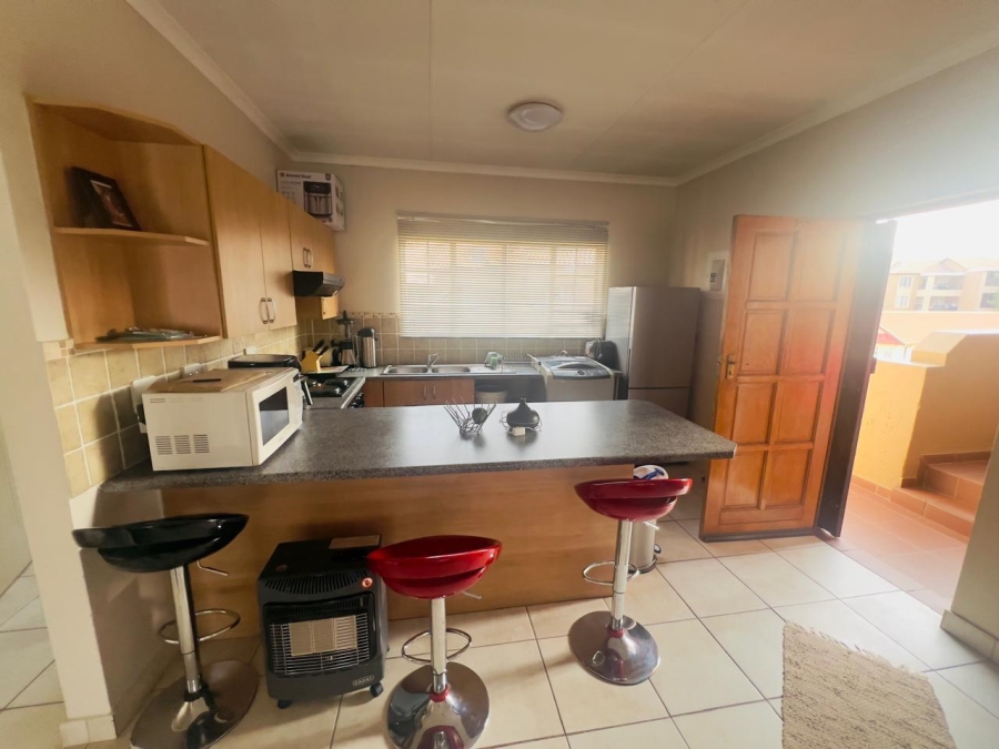 2 Bedroom Property for Sale in Meredale Gauteng