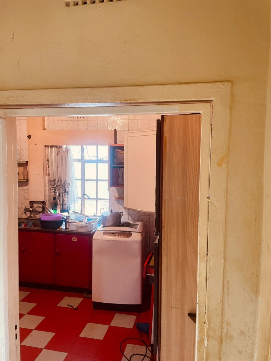 8 Bedroom Property for Sale in South Hills Gauteng