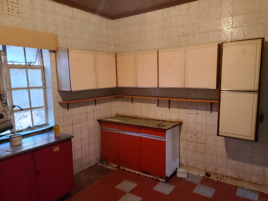 8 Bedroom Property for Sale in South Hills Gauteng