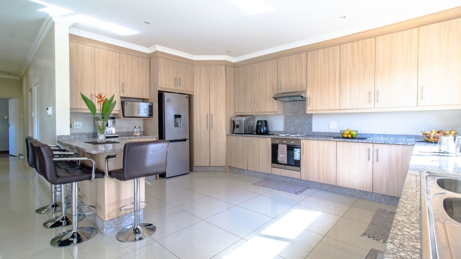 3 Bedroom Property for Sale in Oakdene Gauteng