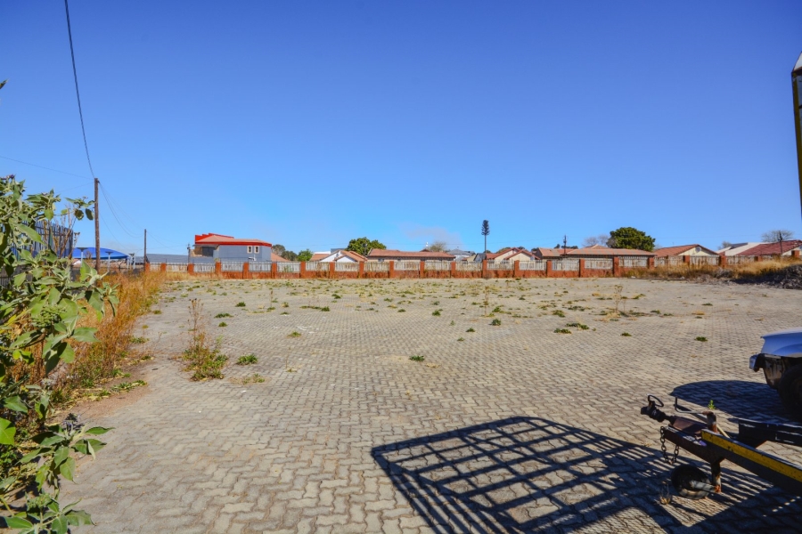 Commercial Property for Sale in Ormonde View Gauteng