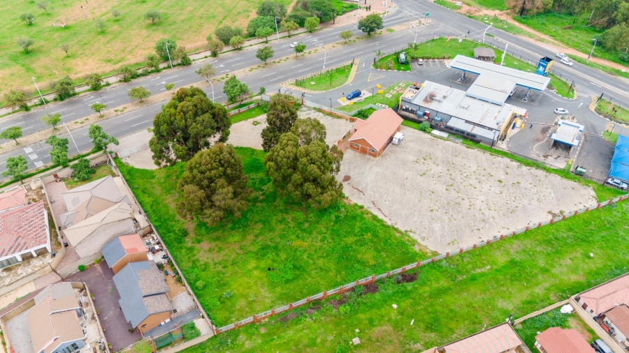 Commercial Property for Sale in Ormonde View Gauteng