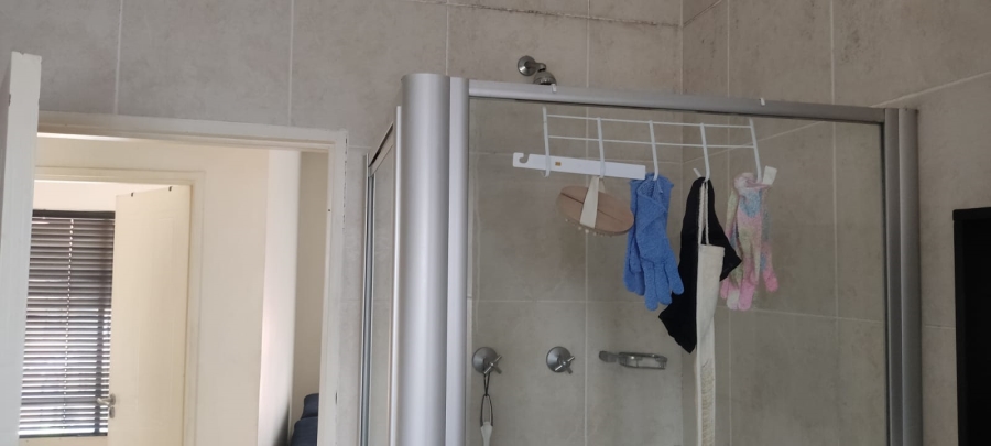 2 Bedroom Property for Sale in Winchester Hills Gauteng