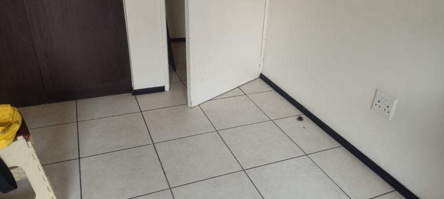2 Bedroom Property for Sale in Winchester Hills Gauteng