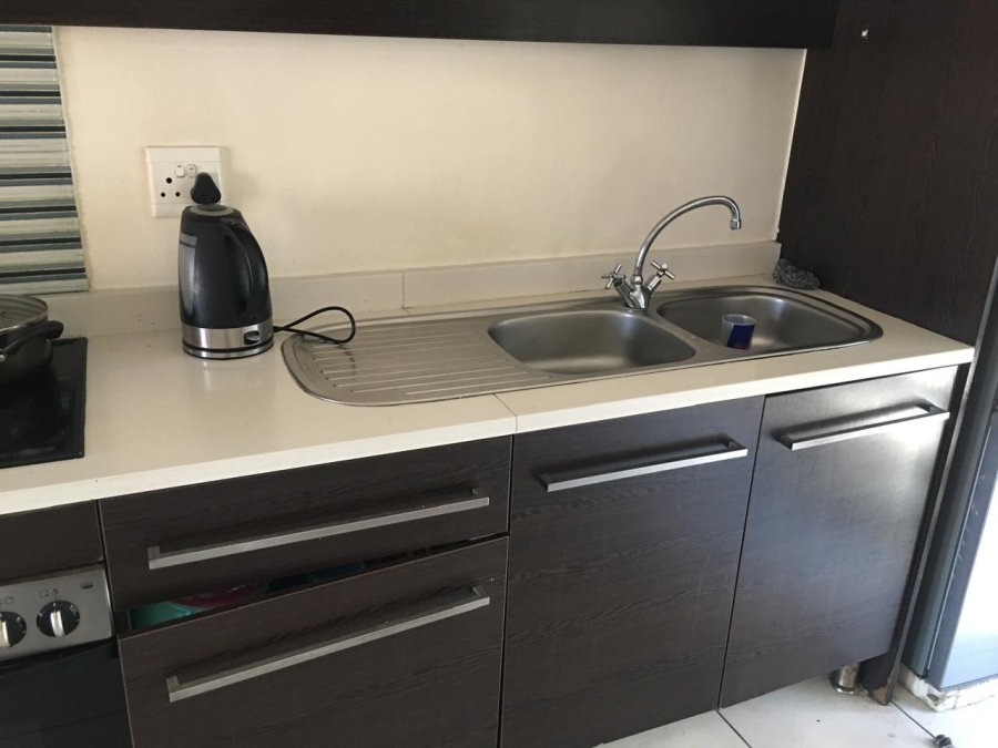 2 Bedroom Property for Sale in Winchester Hills Gauteng
