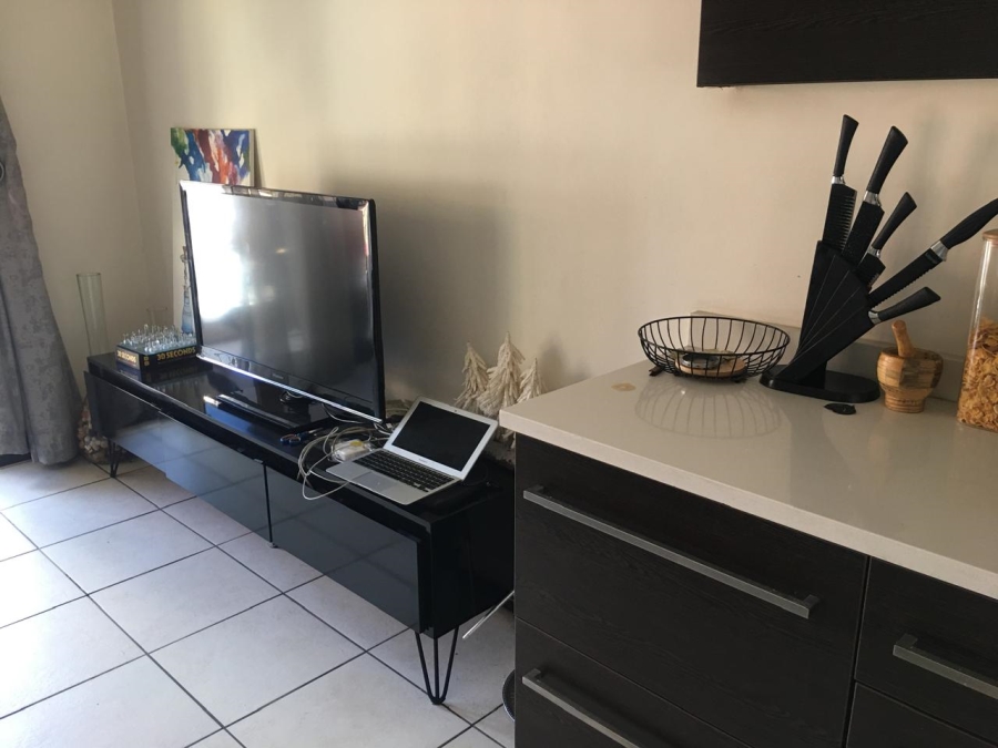 2 Bedroom Property for Sale in Winchester Hills Gauteng