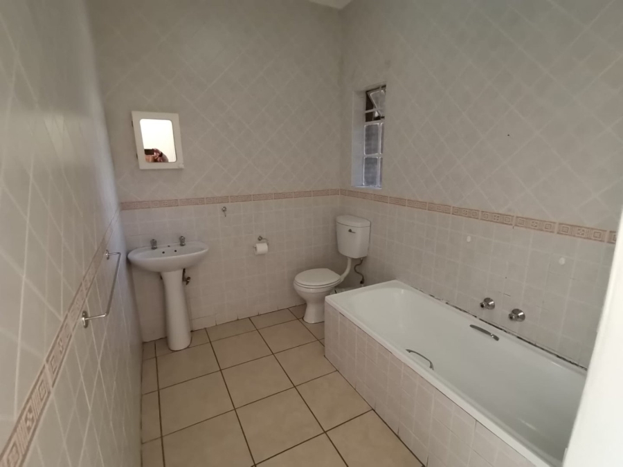 2 Bedroom Property for Sale in Marlands Gauteng