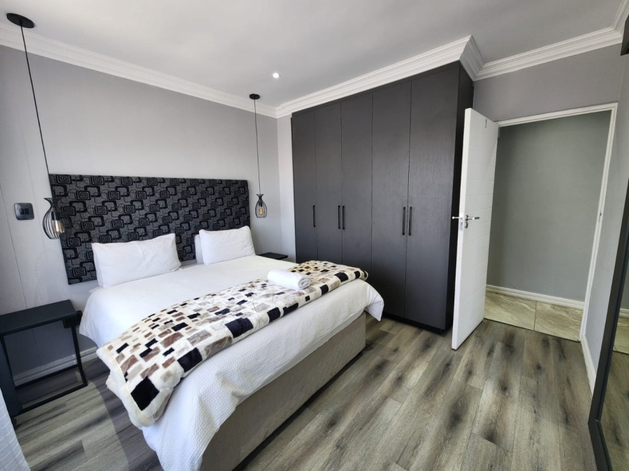 To Let 2 Bedroom Property for Rent in Robertsham Gauteng