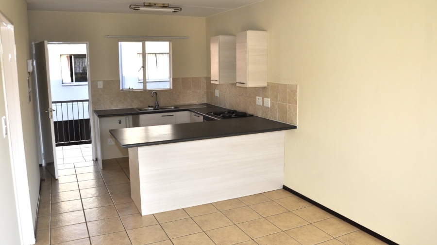1 Bedroom Property for Sale in Rietfontein SH Gauteng