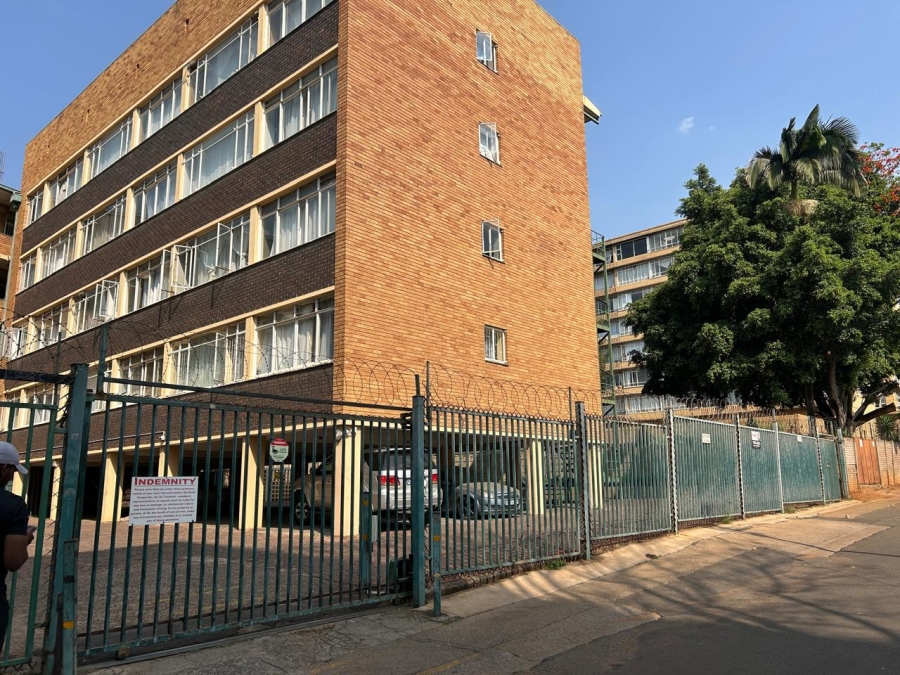 5 Bedroom Property for Sale in Pretoria Gauteng