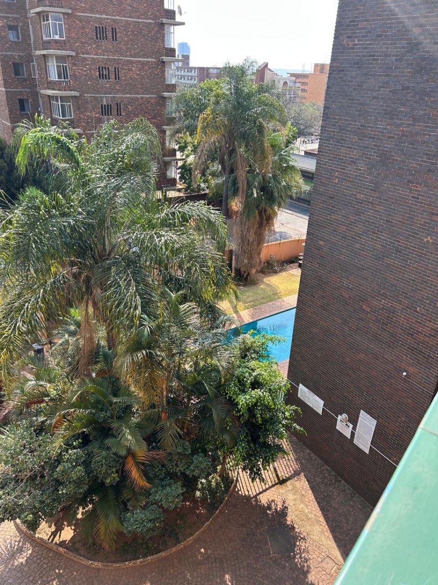 5 Bedroom Property for Sale in Pretoria Gauteng