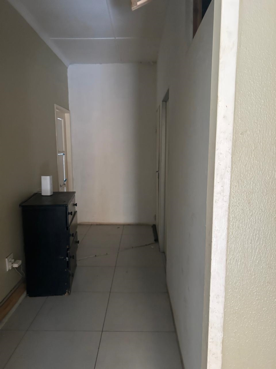 5 Bedroom Property for Sale in Pretoria Gauteng
