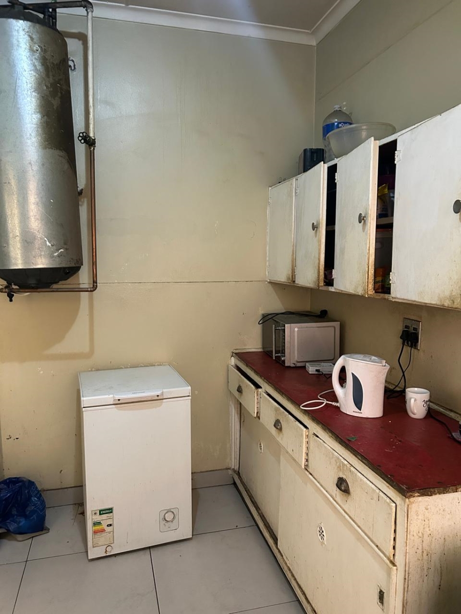 5 Bedroom Property for Sale in Pretoria Gauteng
