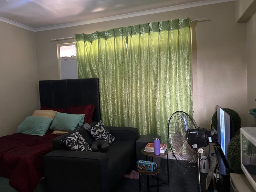 5 Bedroom Property for Sale in Pretoria Gauteng
