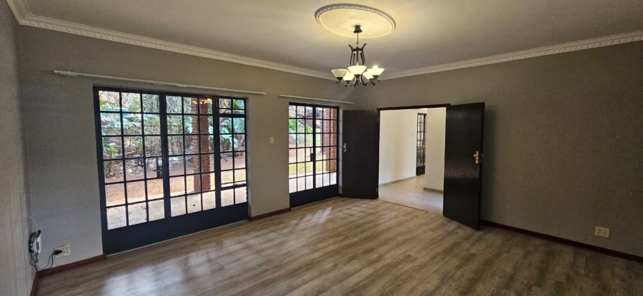 4 Bedroom Property for Sale in Waterkloof Heights Gauteng