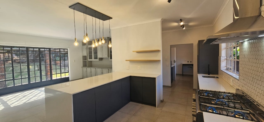 4 Bedroom Property for Sale in Waterkloof Heights Gauteng