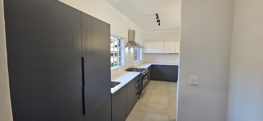 4 Bedroom Property for Sale in Waterkloof Heights Gauteng