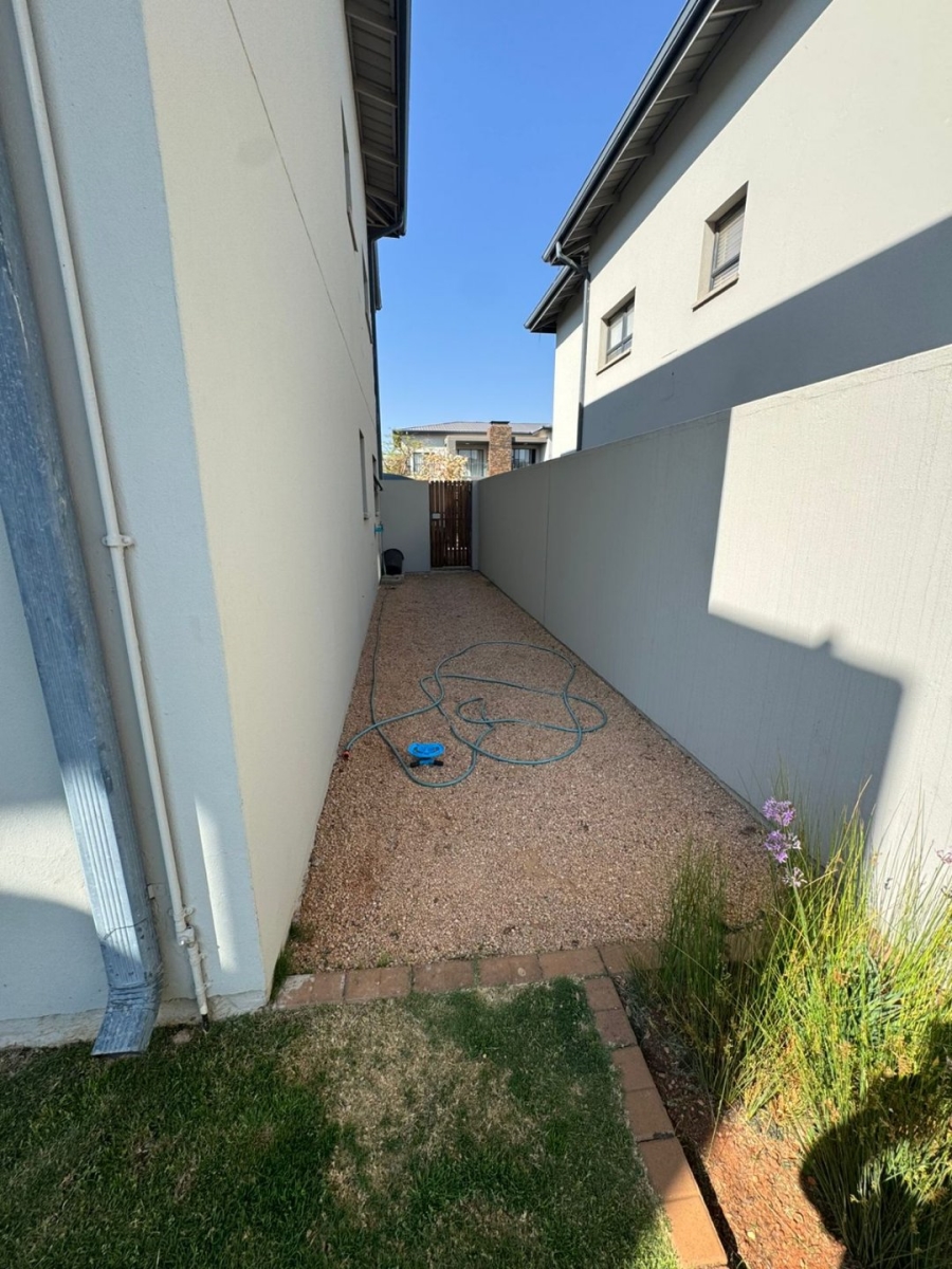 To Let 3 Bedroom Property for Rent in Serengeti Lifestyle Estate Gauteng