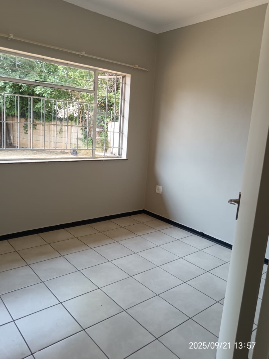 To Let  Bedroom Property for Rent in Kilner Park Gauteng