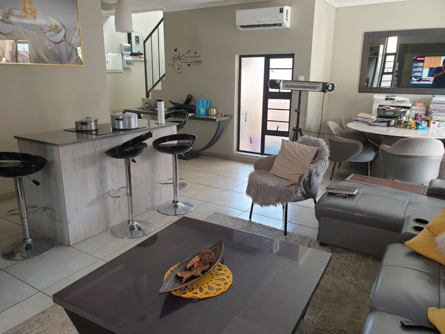 3 Bedroom Property for Sale in Amberfield Gauteng