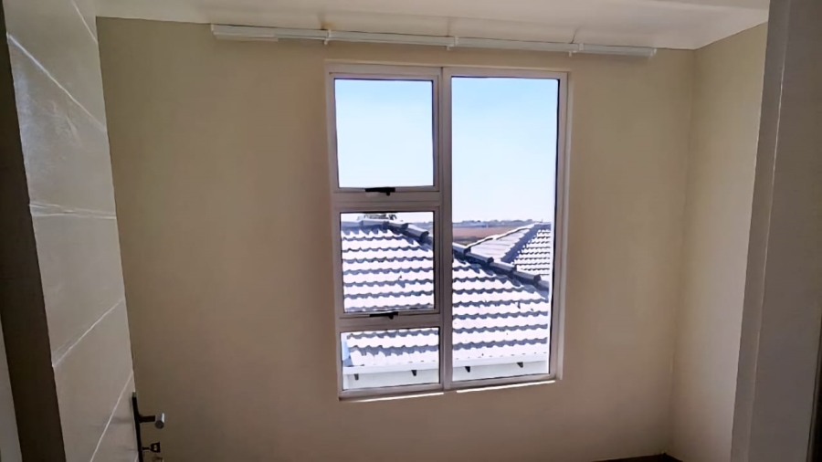 2 Bedroom Property for Sale in Alliance Gauteng
