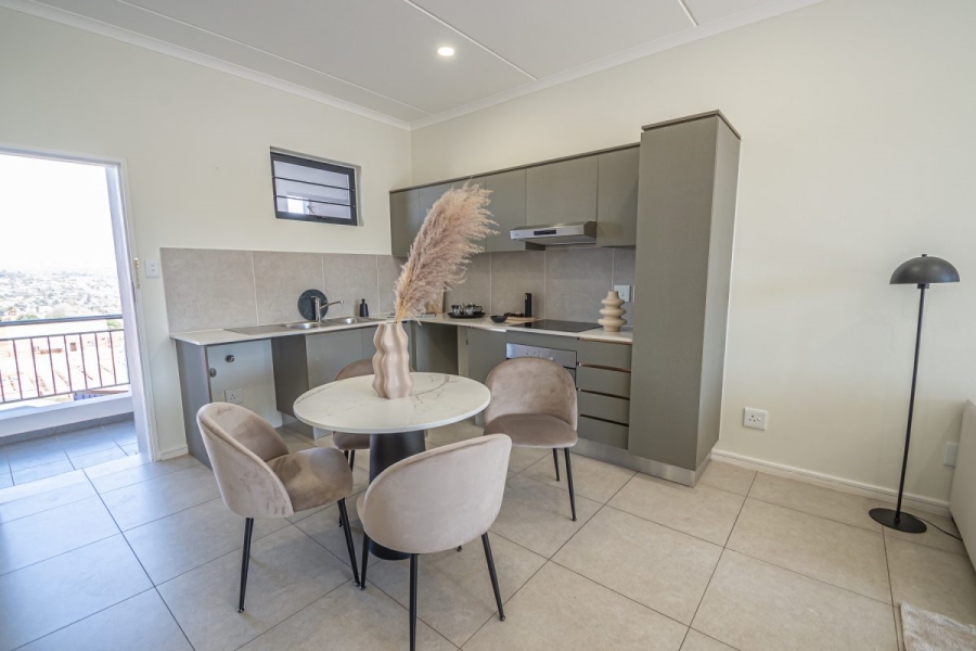  Bedroom Property for Sale in Greenstone Hill Gauteng