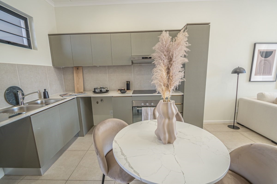  Bedroom Property for Sale in Greenstone Hill Gauteng