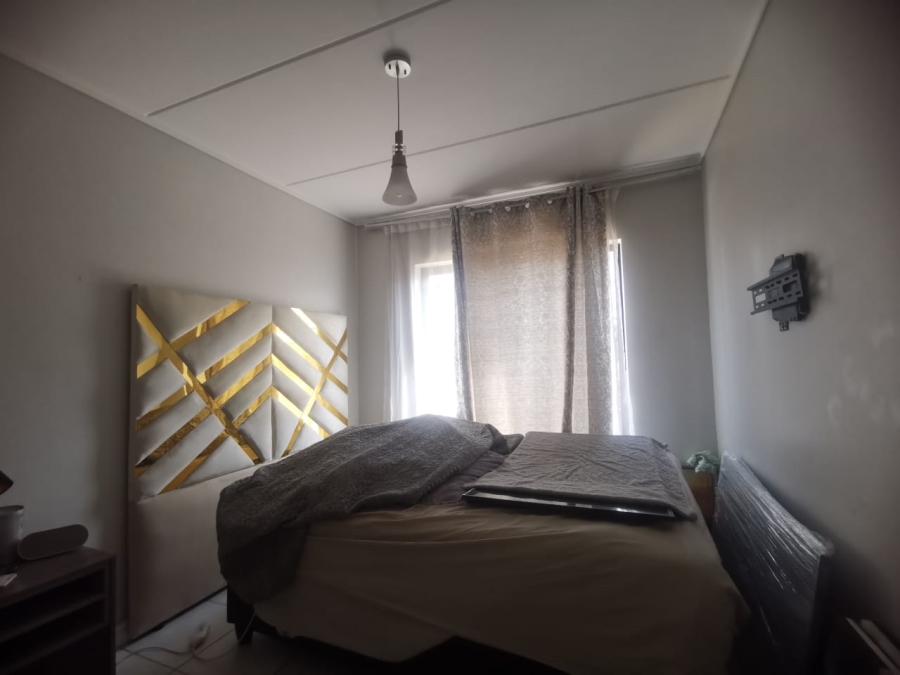 To Let 1 Bedroom Property for Rent in Linbro Park Gauteng