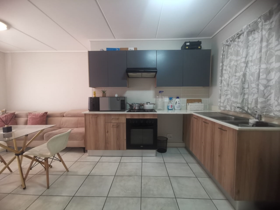To Let 1 Bedroom Property for Rent in Linbro Park Gauteng
