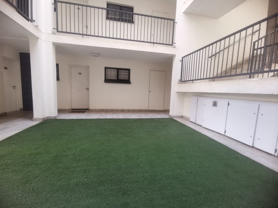 To Let 1 Bedroom Property for Rent in Linbro Park Gauteng