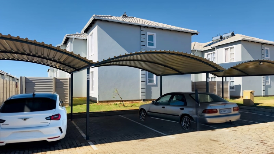 2 Bedroom Property for Sale in Alliance Gauteng