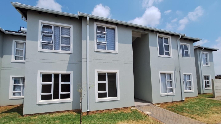 2 Bedroom Property for Sale in Alliance Gauteng