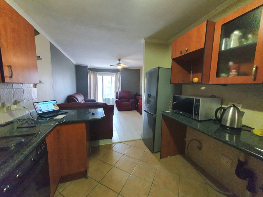 2 Bedroom Property for Sale in Montana Tuine Gauteng