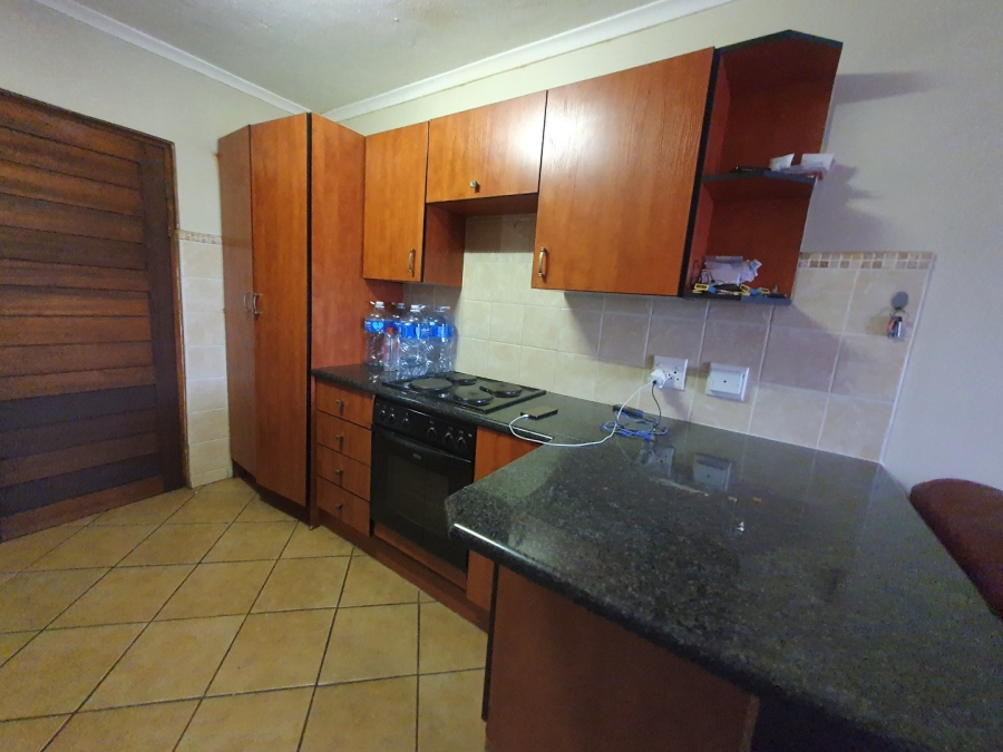 2 Bedroom Property for Sale in Montana Tuine Gauteng