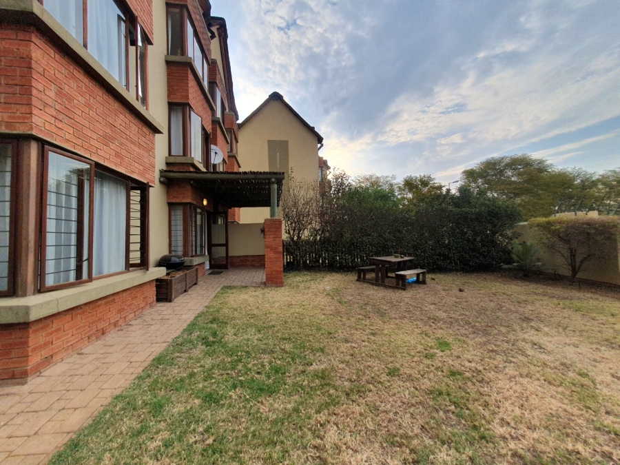 2 Bedroom Property for Sale in Montana Tuine Gauteng