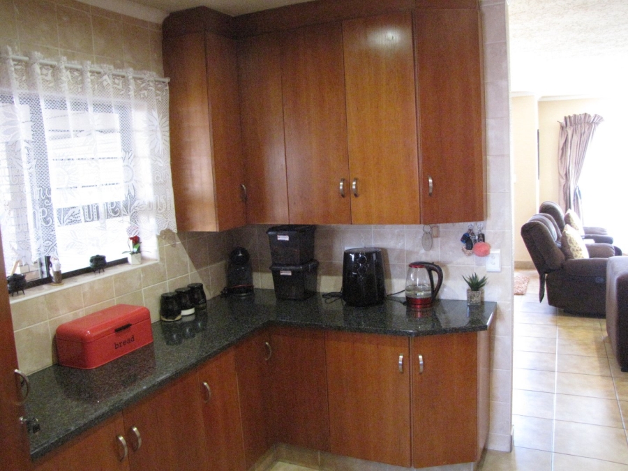 3 Bedroom Property for Sale in Pomona Gauteng