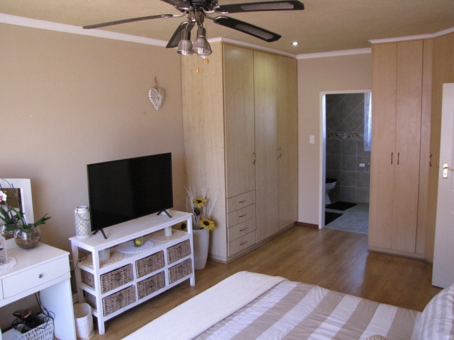 3 Bedroom Property for Sale in Pomona Gauteng