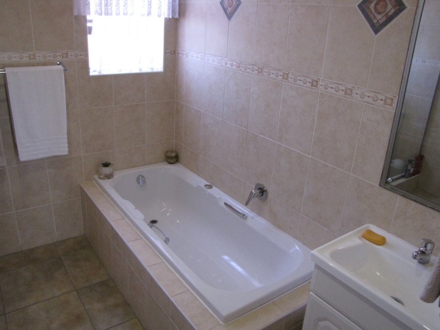 3 Bedroom Property for Sale in Pomona Gauteng