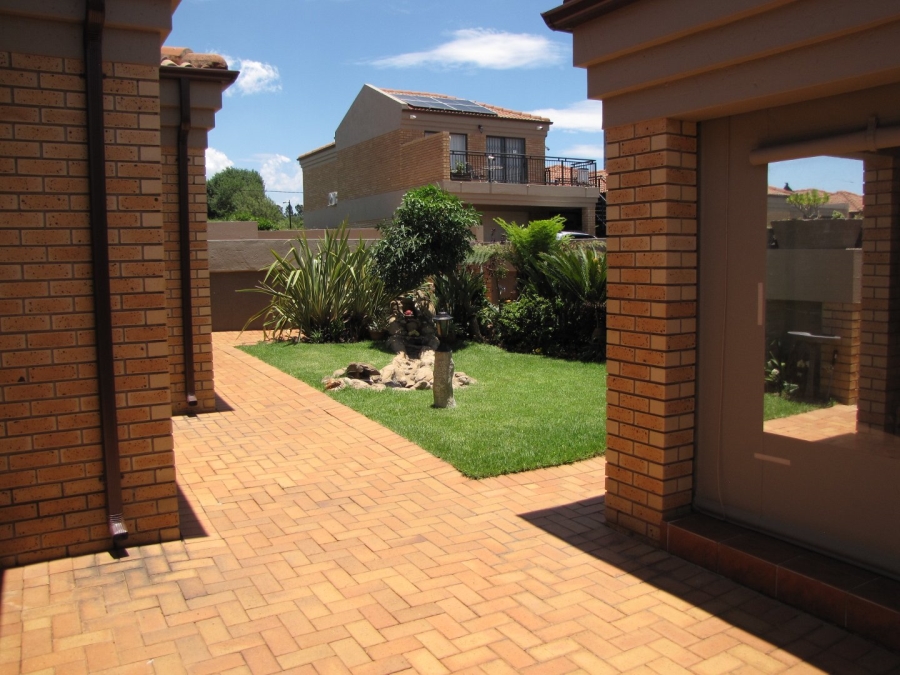 3 Bedroom Property for Sale in Pomona Gauteng