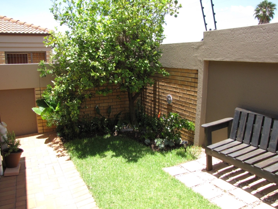 3 Bedroom Property for Sale in Pomona Gauteng