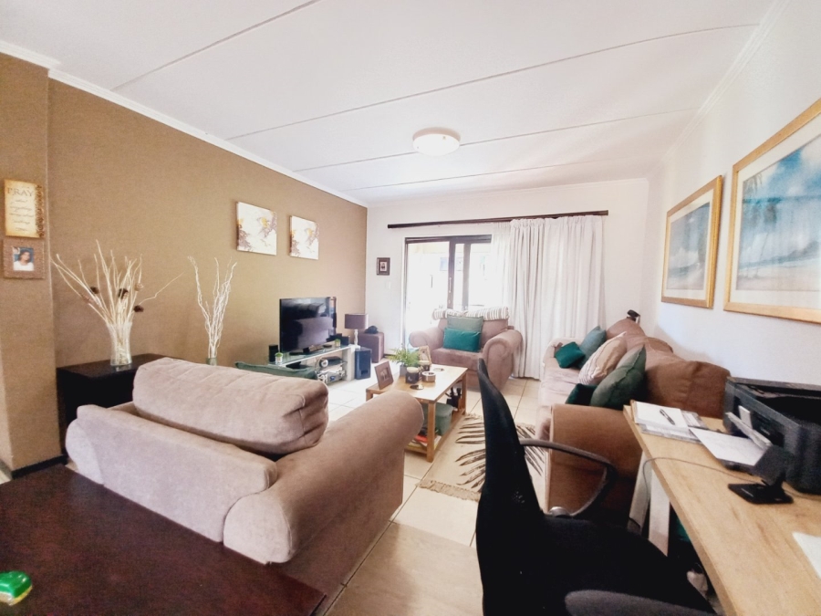 2 Bedroom Property for Sale in Solheim Gauteng