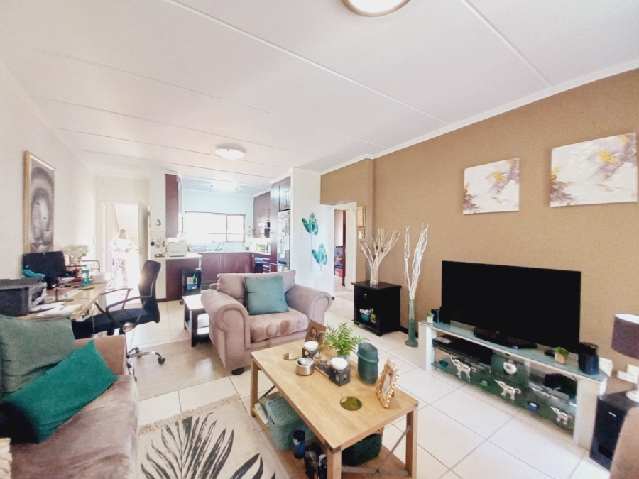 2 Bedroom Property for Sale in Solheim Gauteng