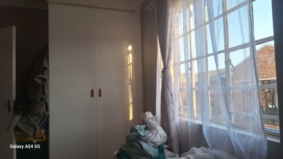 2 Bedroom Property for Sale in Sunair Park Gauteng