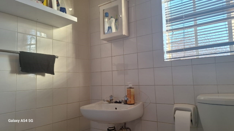 2 Bedroom Property for Sale in Sunair Park Gauteng