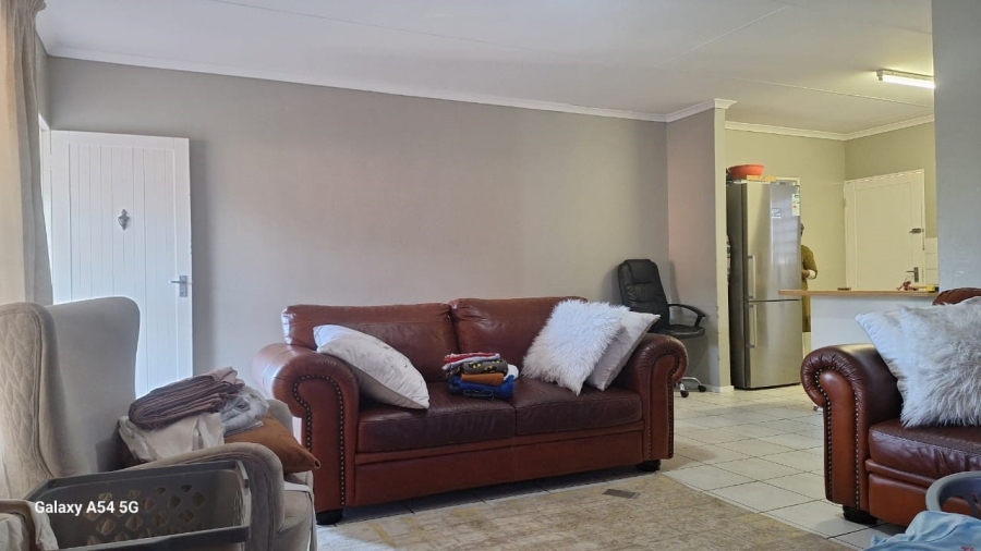 2 Bedroom Property for Sale in Sunair Park Gauteng