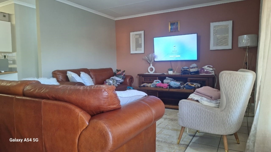 2 Bedroom Property for Sale in Sunair Park Gauteng